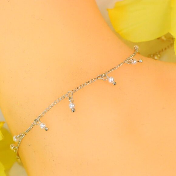 Minimalist Anklet, Sleek & Modern Design, Women’s Fashion, YC110313-A - Picture 8 of 10